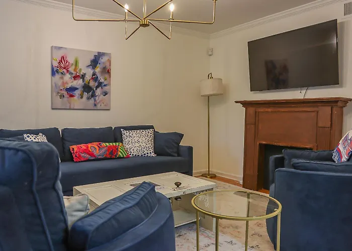 Oxford Condo